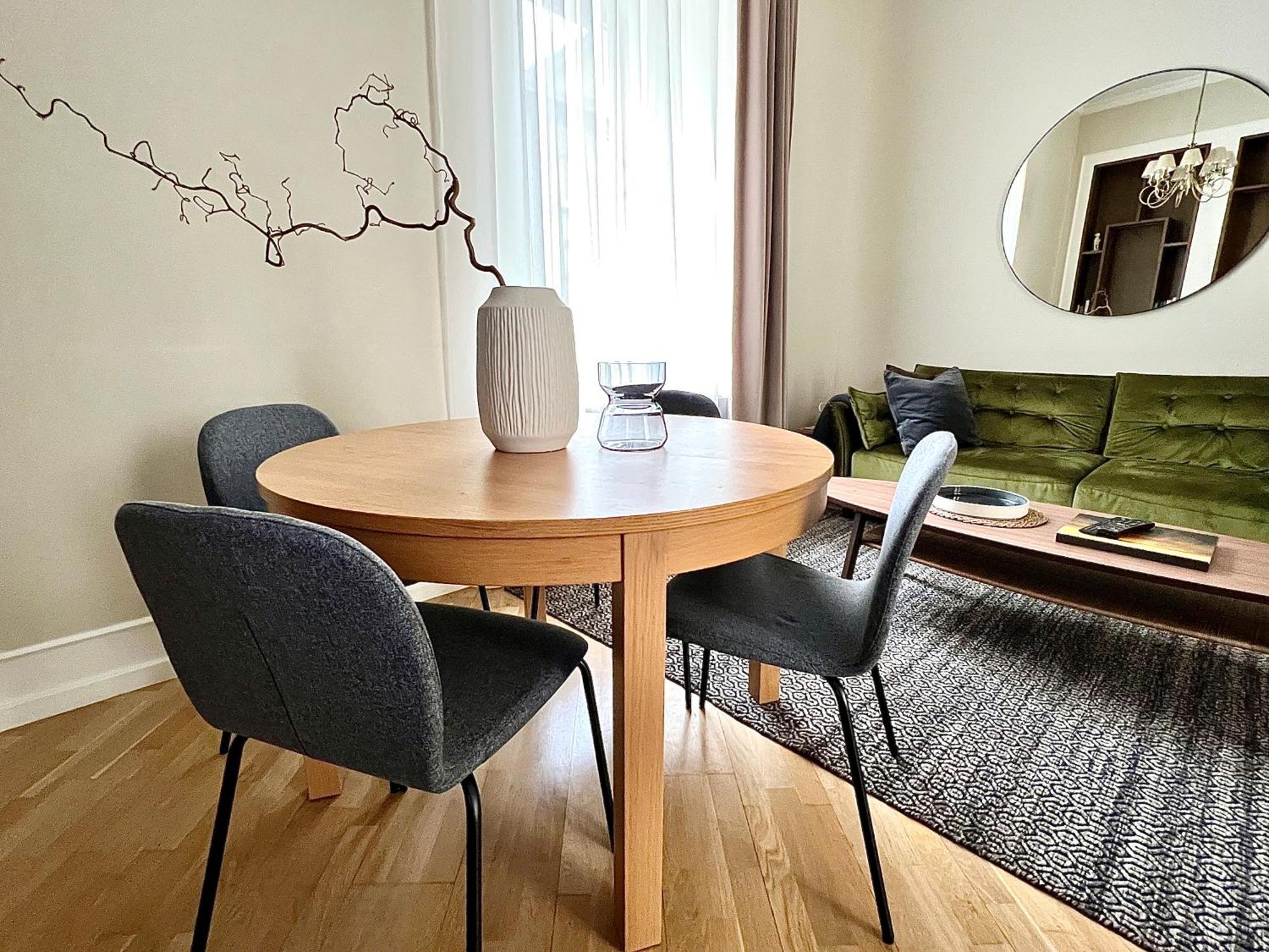Vilnius Apartments & Suites - Town Hall Extérieur photo